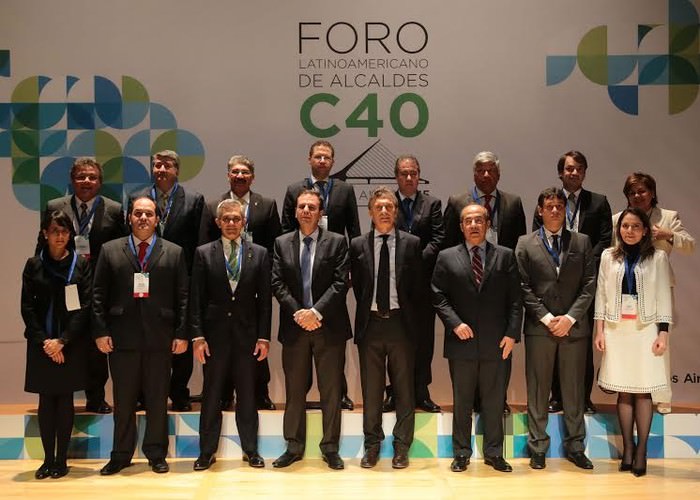 Ciudades que firmaron el C40 Declaración de Autobuses Limpios en el Foro de Alcaldes de América Latina en Buenos Aires en marzo de 2015.