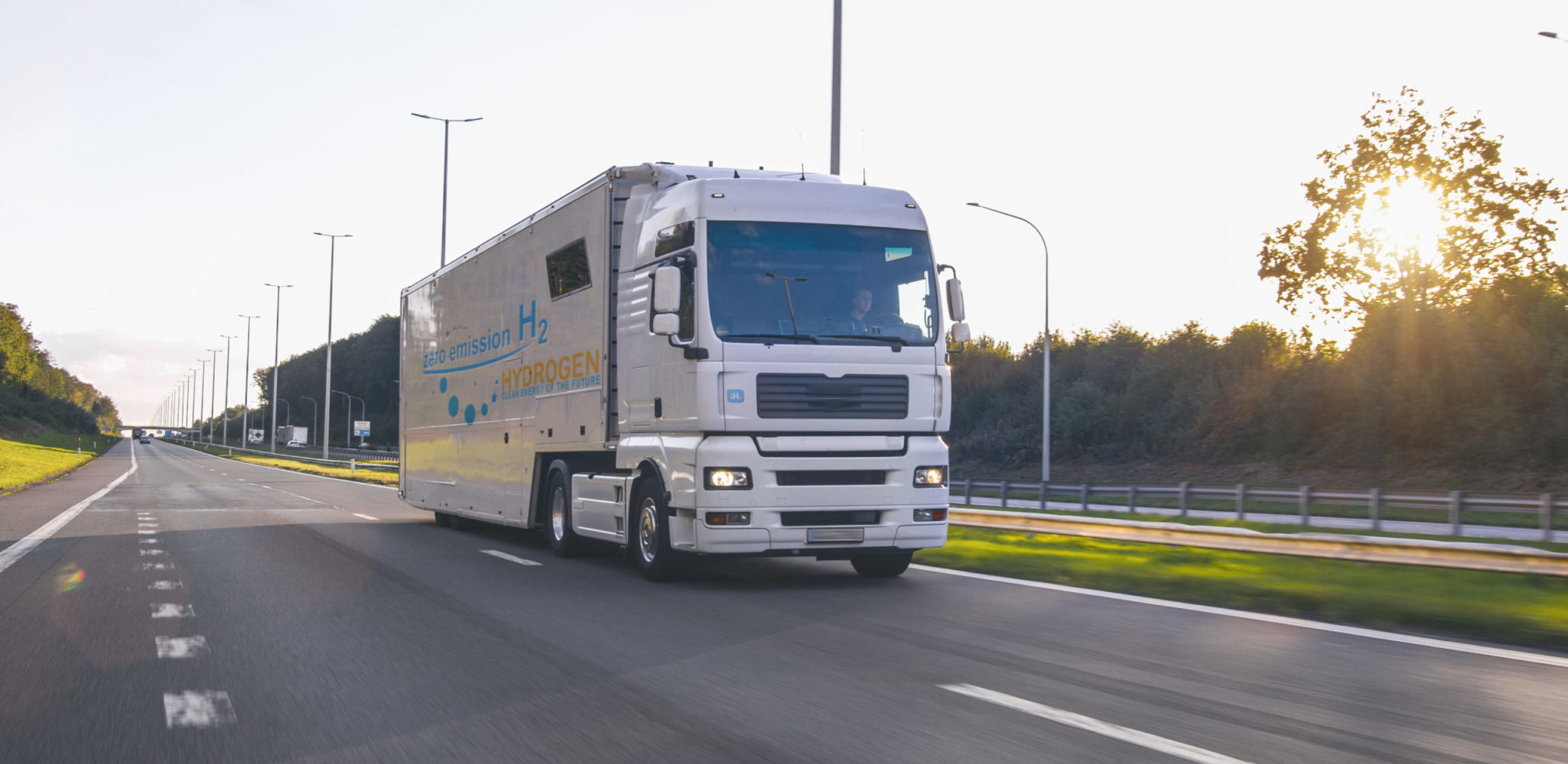 The Climate Pledge and C40 partner to launch Laneshift to decarbonise freight trucks - Vimarsana News