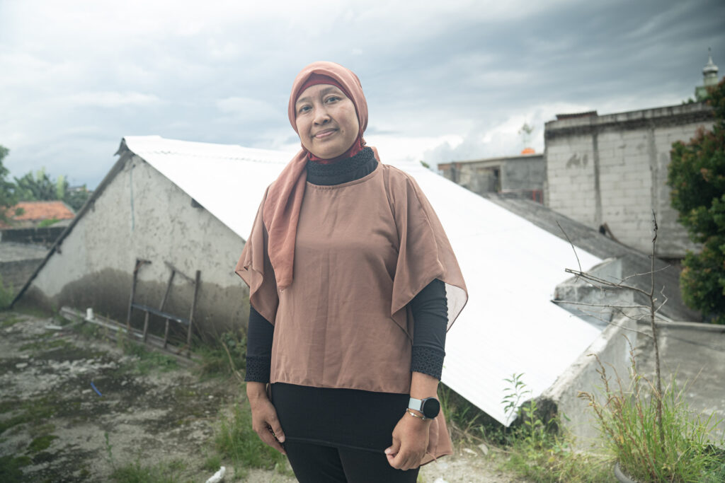 Un professeur d'architecture de Jakarta. Présenté dans la série Transforming Cities produite par BBC StoryWorks pour C40 Villes.